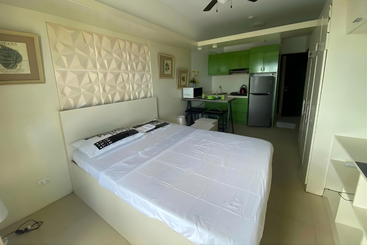 Studio Unit For Rent in Avida Riala Tower 1 (3)