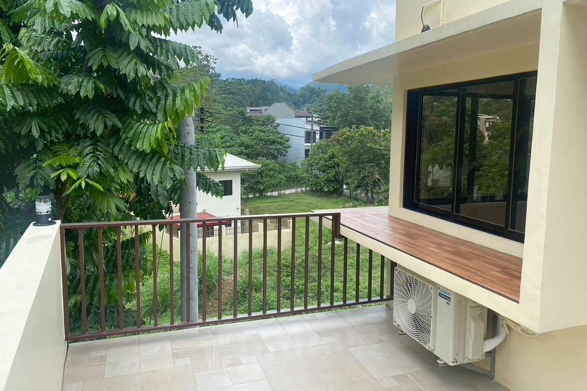 Common area of the 3-bedroom house for sale in Cebu City