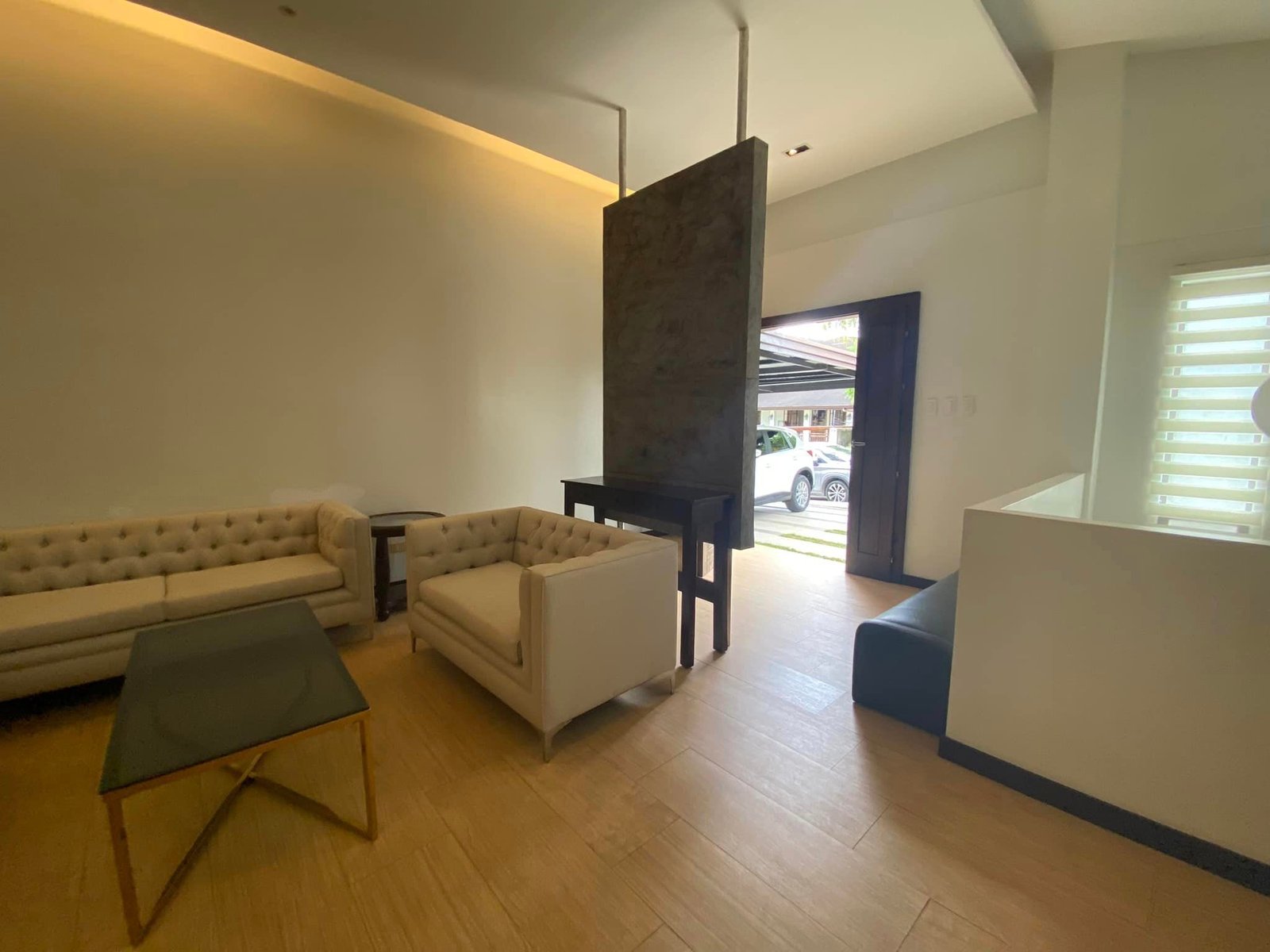 Interior of the 4-bedroom house for rent in Cebu