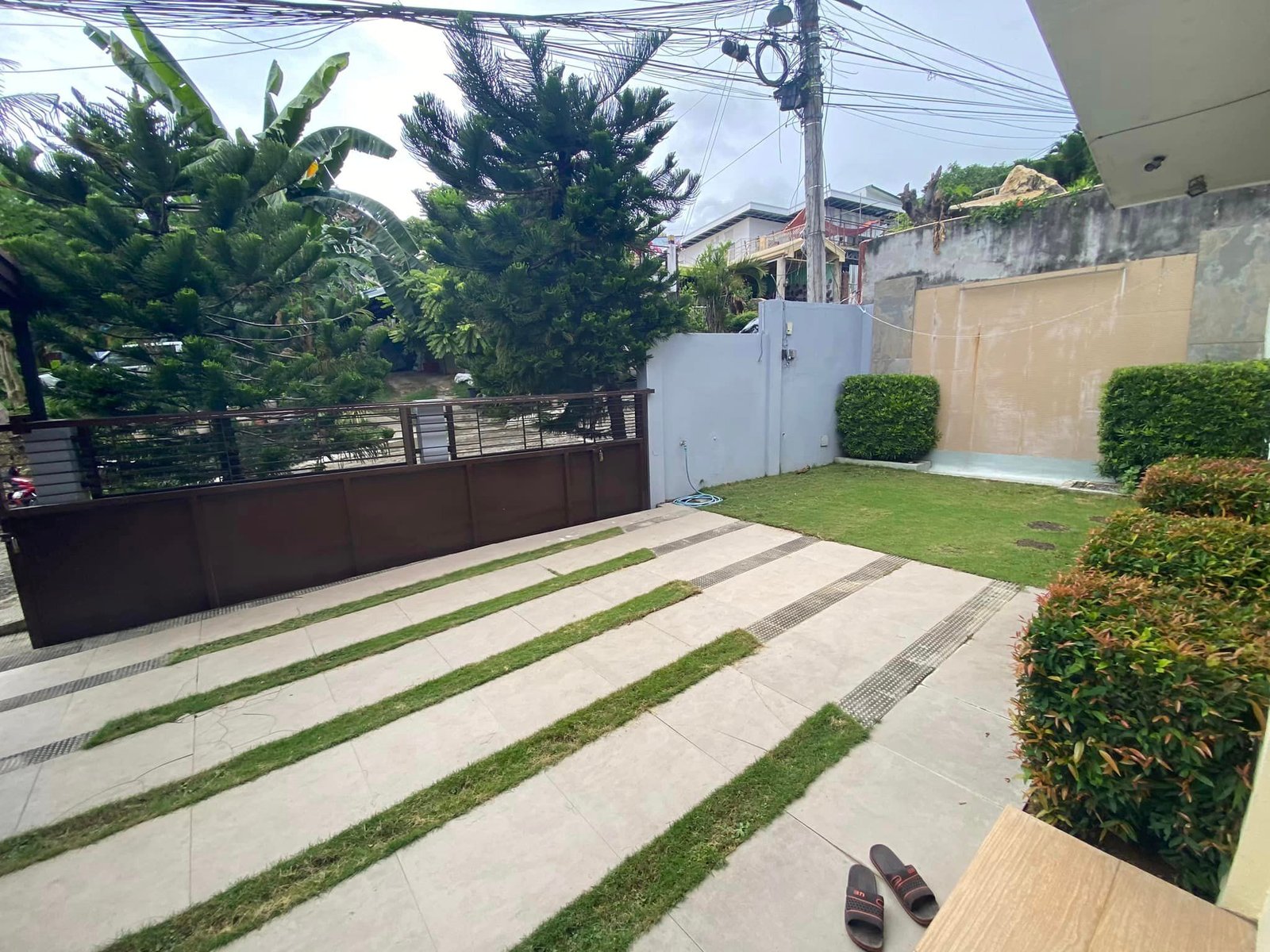 Balcony view of the 4-bedroom house for rent in Cebu