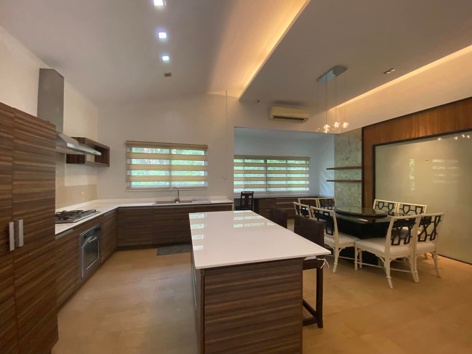 Kitchen of the 4-bedroom house for rent in Cebu