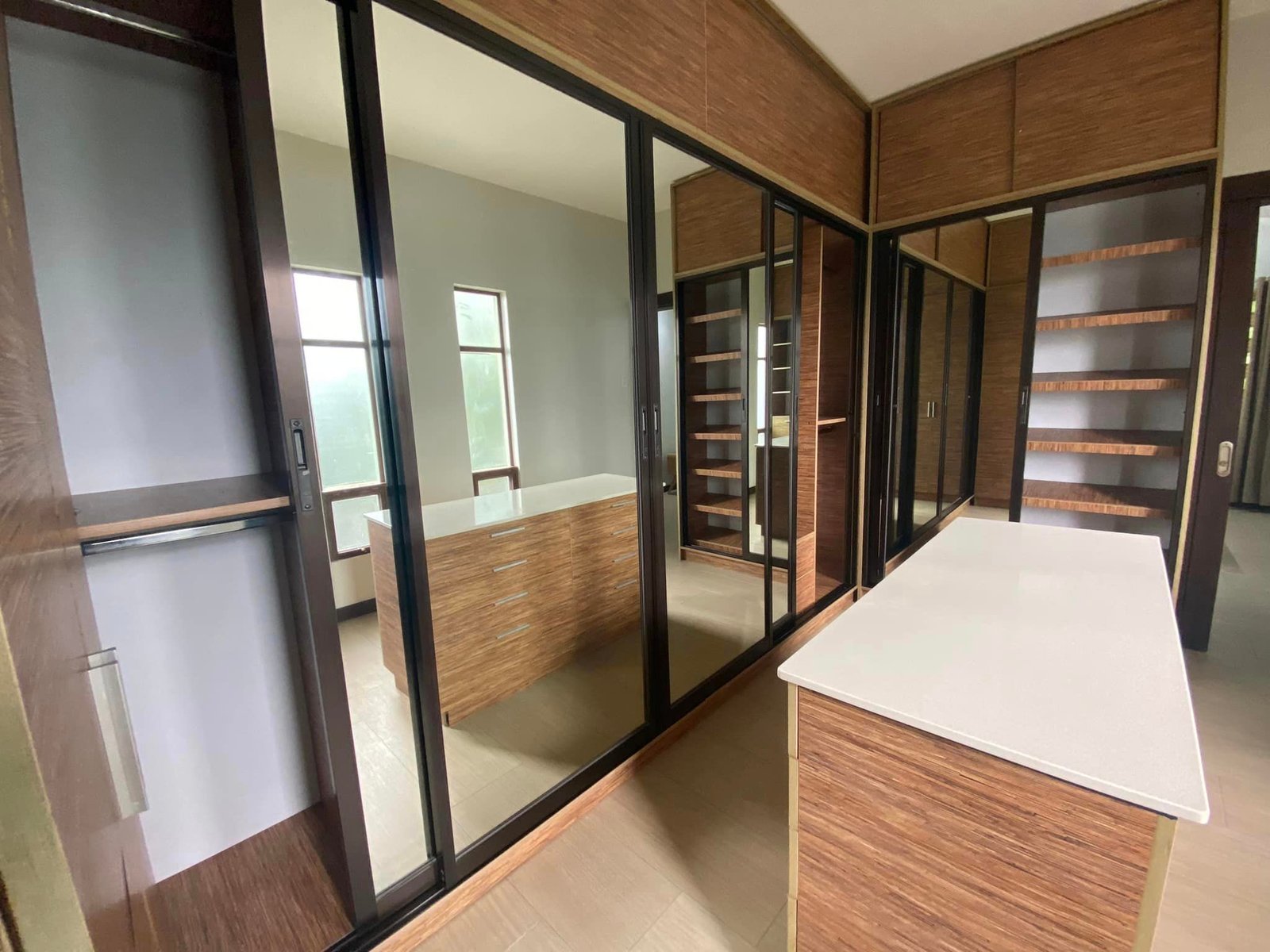 Bathroom of the 4-bedroom house for rent in Cebu