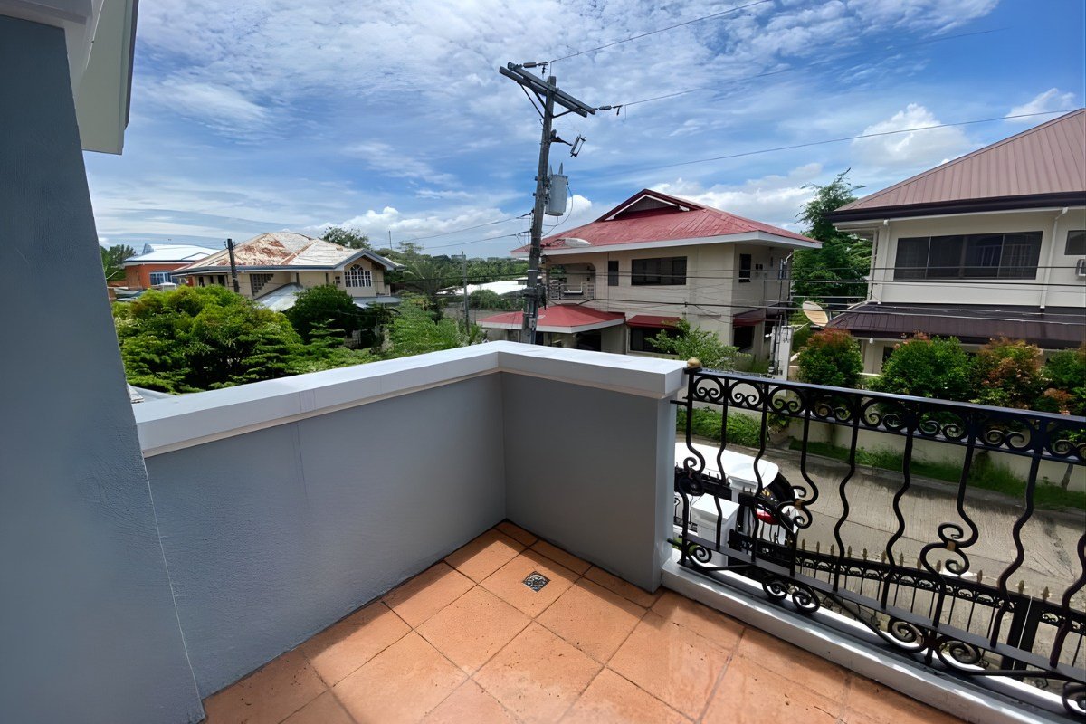 3-bedroom house for rent in Cebu City – Banilad