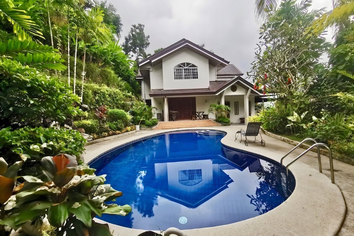 4-bedroom house for sale in Cebu City – Talamban