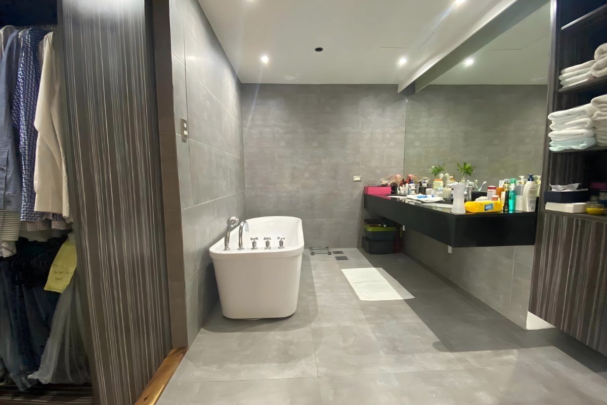 Balcony view of the 2-bedroom penthouse for sale in Cebu City