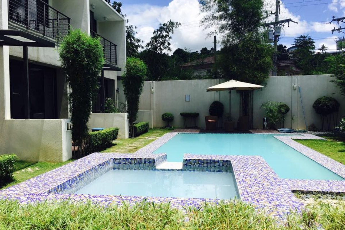 Living area of the 2-bedroom house for rent in Cebu City