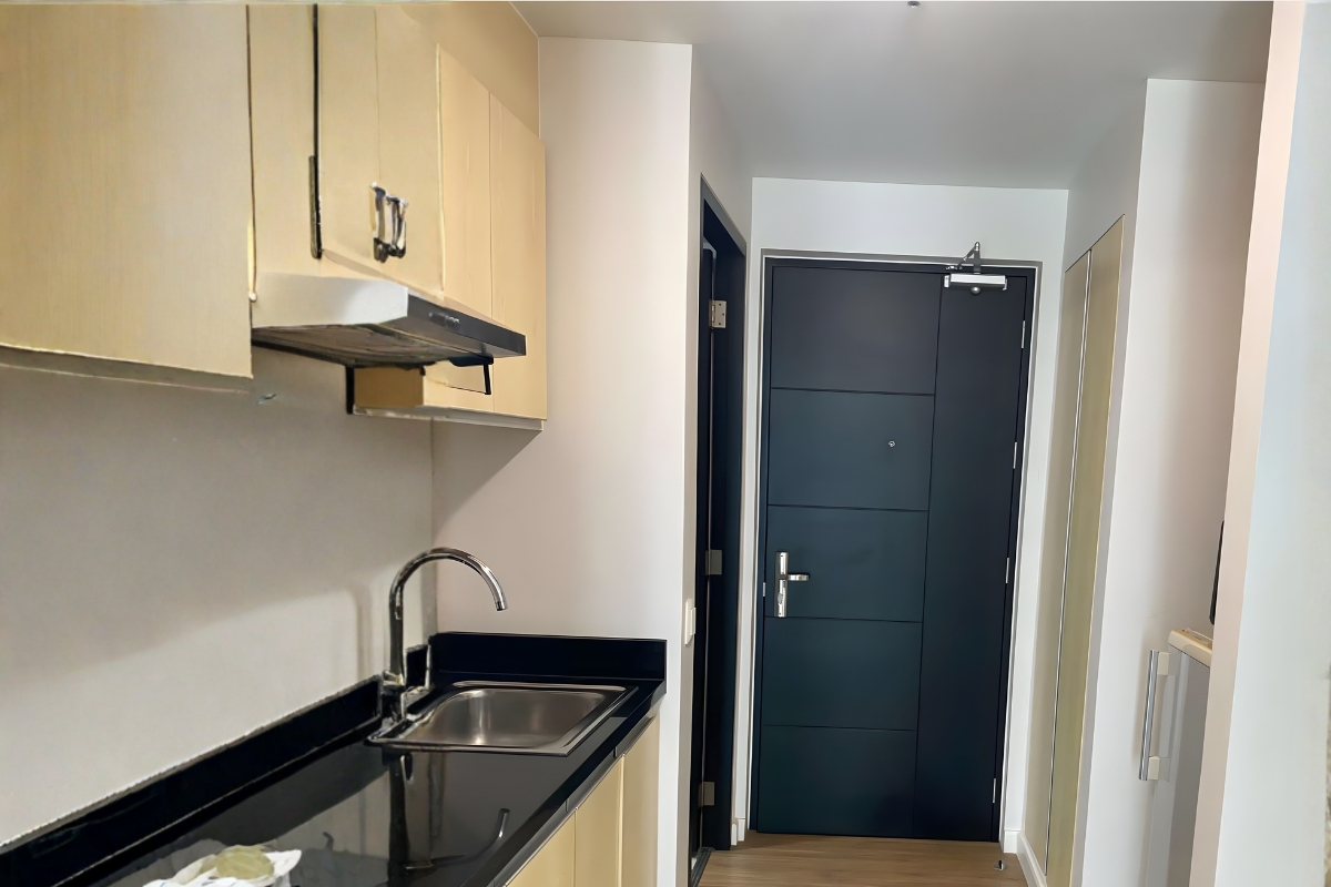 Living area of the condo for rent in Cebu City