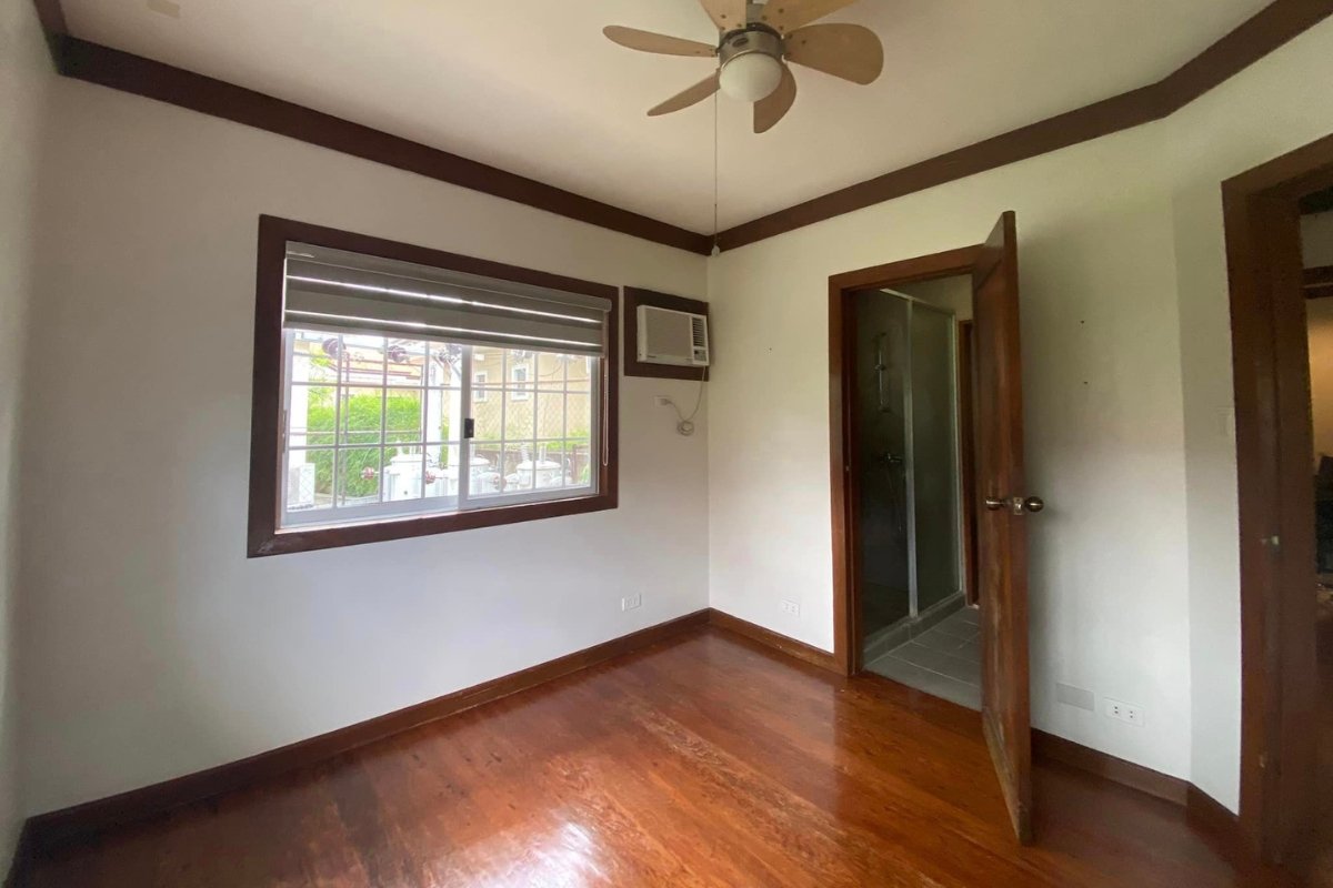 Bathroom of the 3-bedroom house for sale in Mandaue
