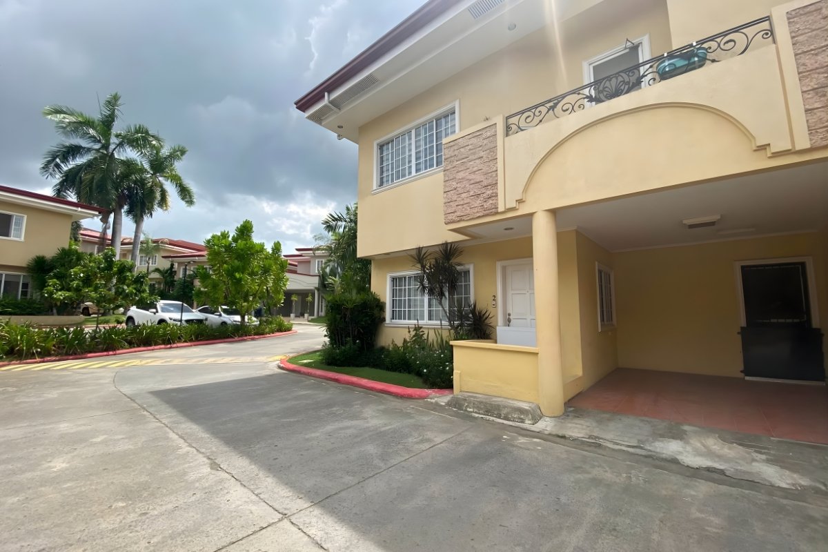 3-bedroom house for sale in Mandaue – Bakilid